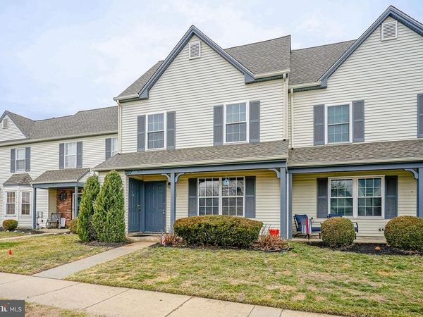 285 KNOLL DRIVE, BLACKWOOD, NJ 08012