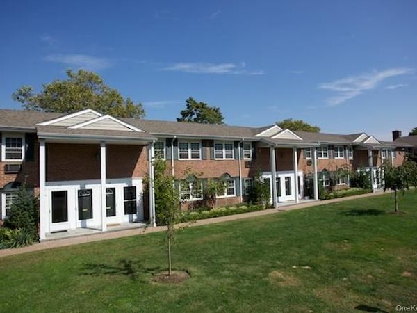 80 S Clinton Avenue , Unit 6A, Bay Shore, NY 11706
