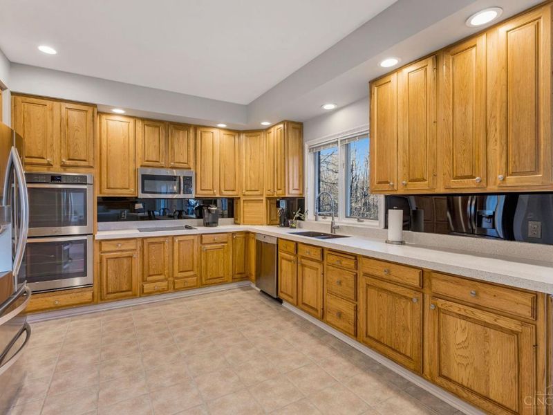 2417 Quail Run Farm Lane, Green Township, OH 45233 Photo 20