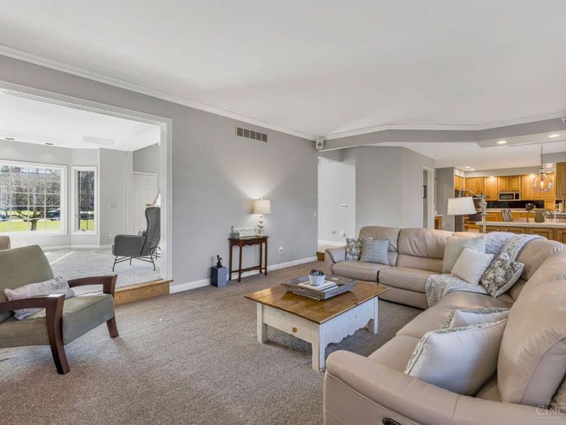 2417 Quail Run Farm Lane, Green Township, OH 45233 Photo 8