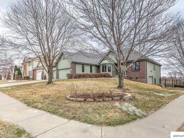 4661 S 174th Avenue, Omaha, NE 68135