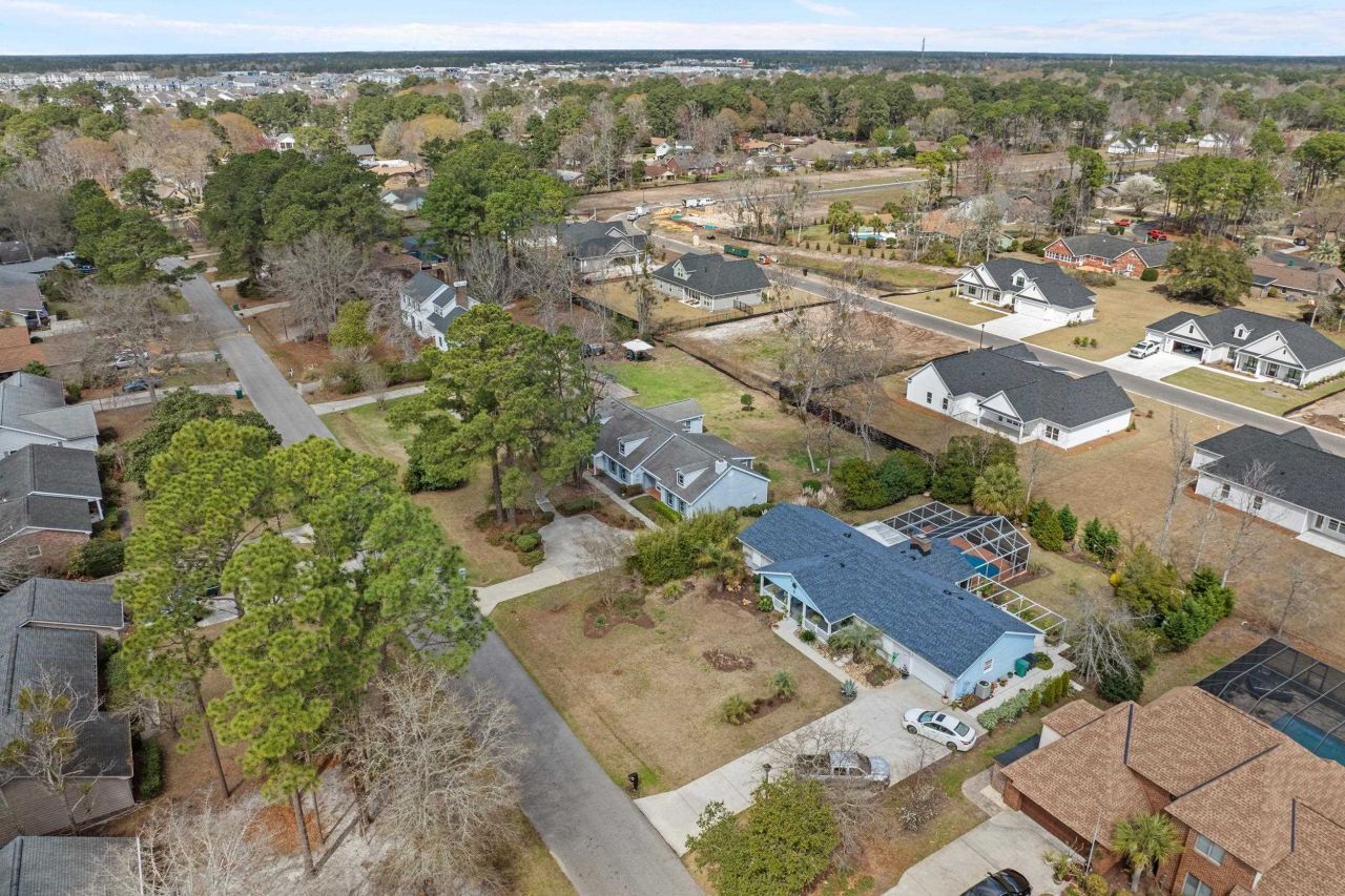 1806 Platt Blvd. Photo 43