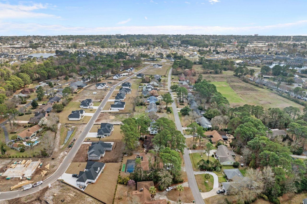 1806 Platt Blvd. Photo 47