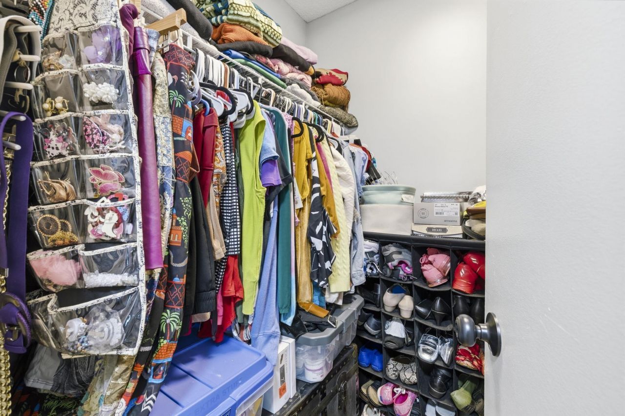 2258 Huntingdon Dr. Photo 10