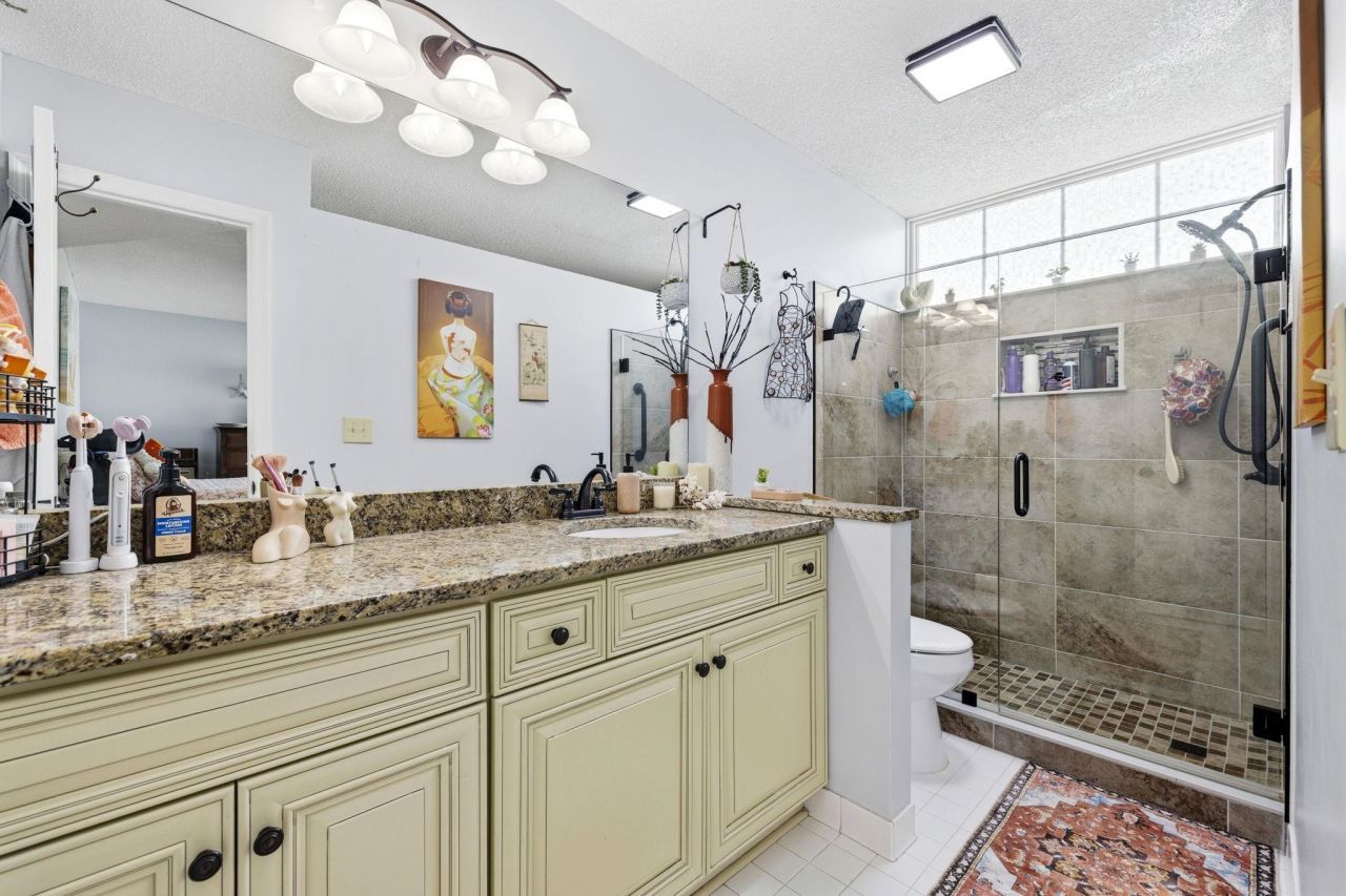 2258 Huntingdon Dr. Photo 12