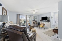 2258 Huntingdon Dr. photo 4