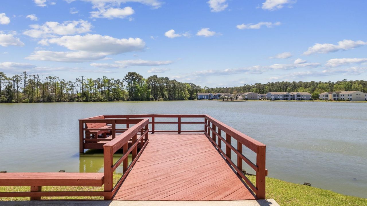 2258 Huntingdon Dr. Photo 37