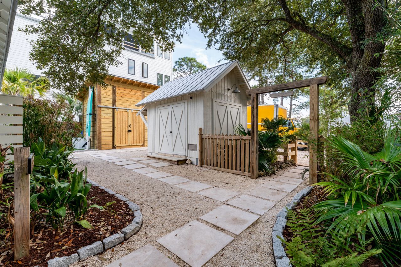 1 Red Sunset Lane Photo 49