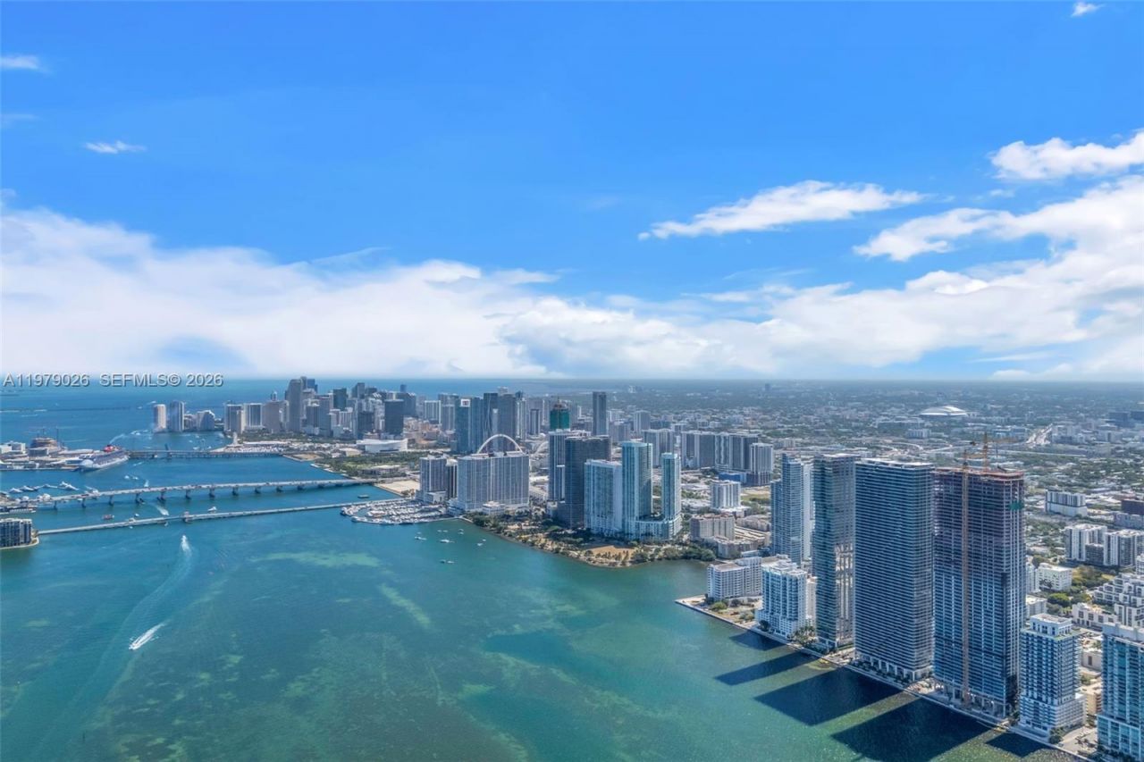 700 NE 24th St, Unit PH-5904, Miami, FL 33137 Photo