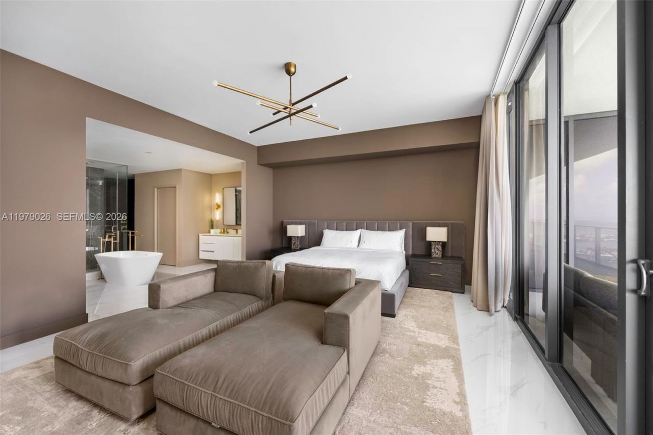 700 NE 24th St, Unit PH-5904, Miami, FL 33137 Photo