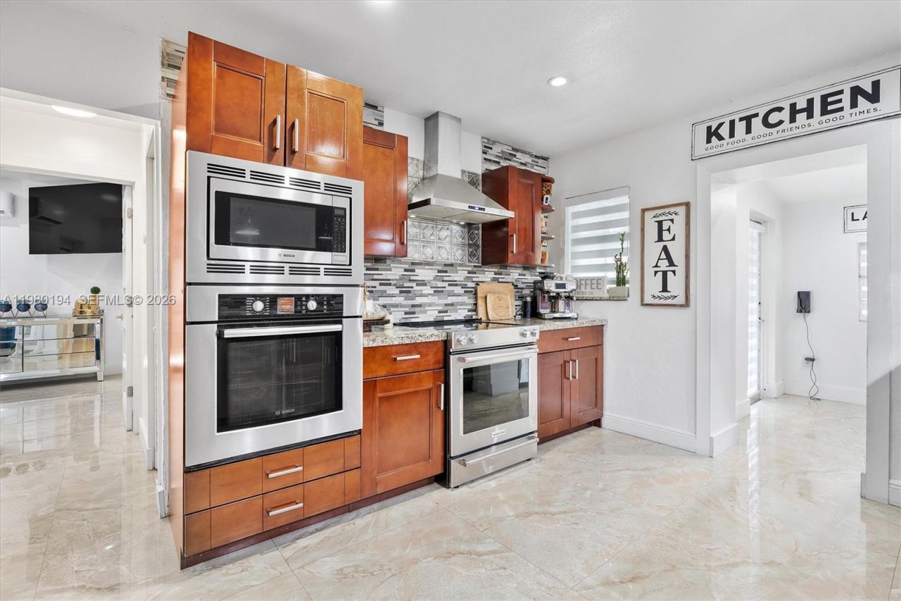 1520 SW 86th Ct, Miami, FL 33144 Photo