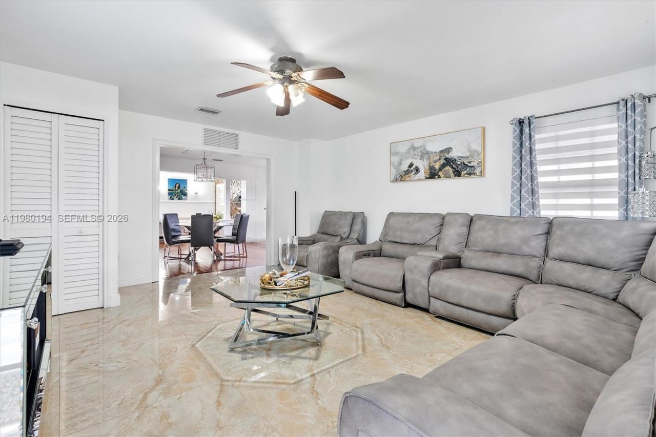 1520 SW 86th Ct, Miami, FL 33144 Photo