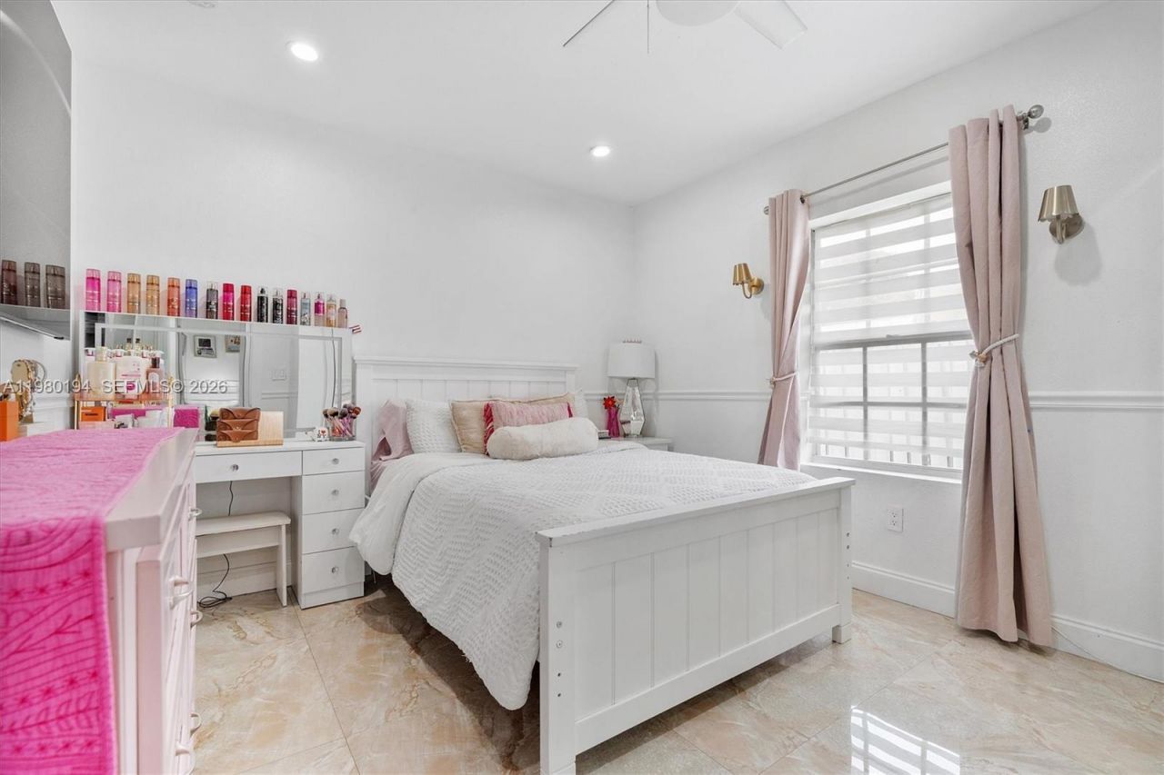 1520 SW 86th Ct, Miami, FL 33144 Photo