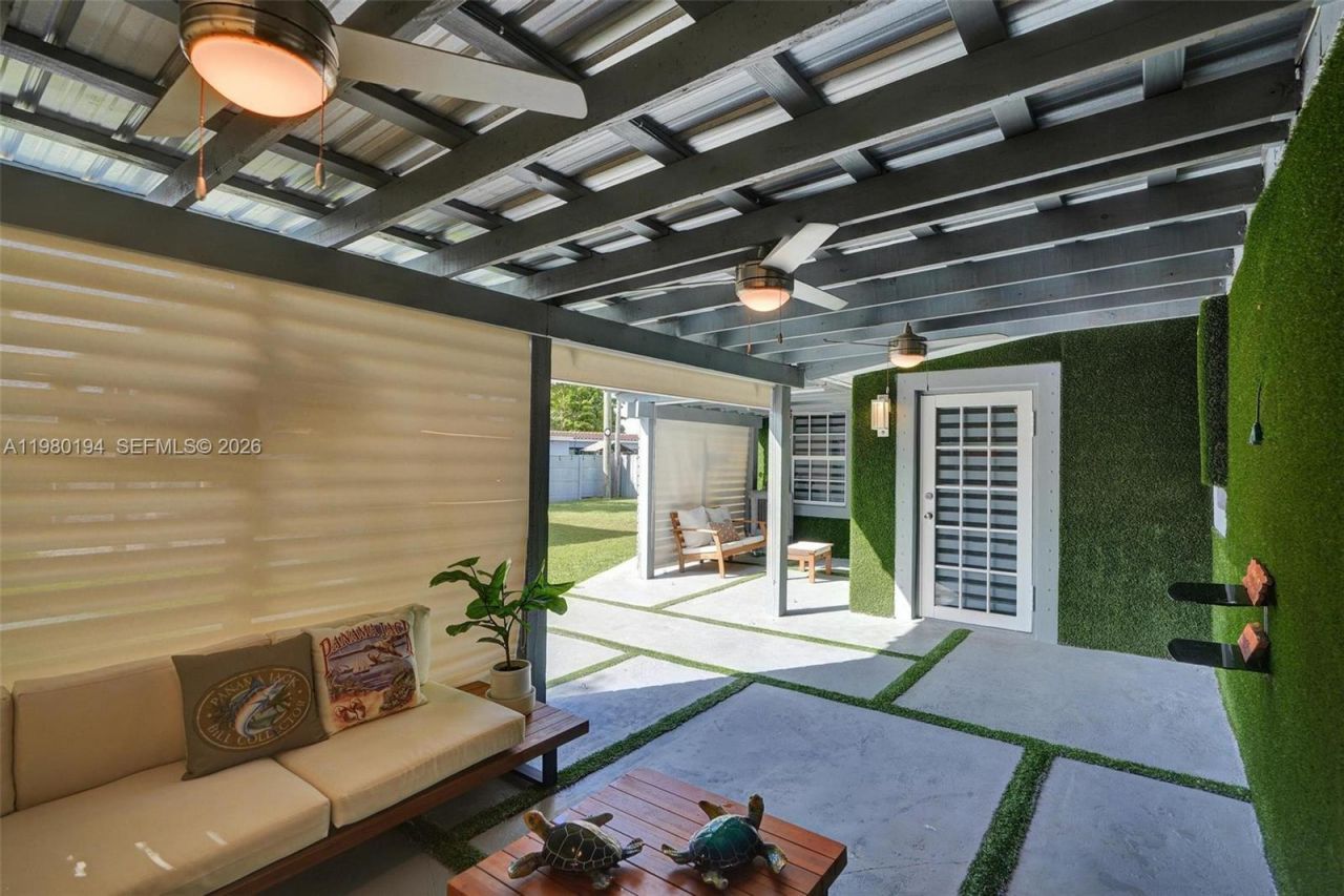 1520 SW 86th Ct, Miami, FL 33144 Photo