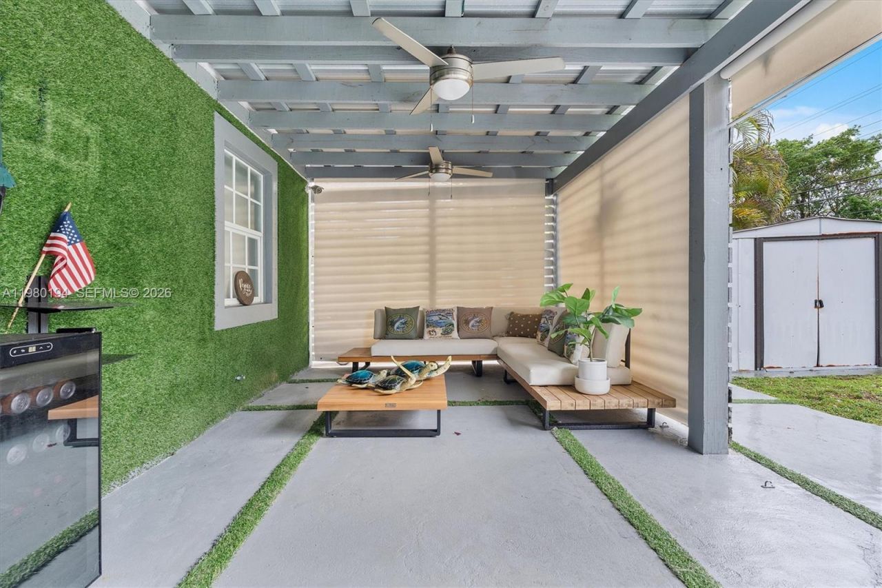 1520 SW 86th Ct, Miami, FL 33144 Photo