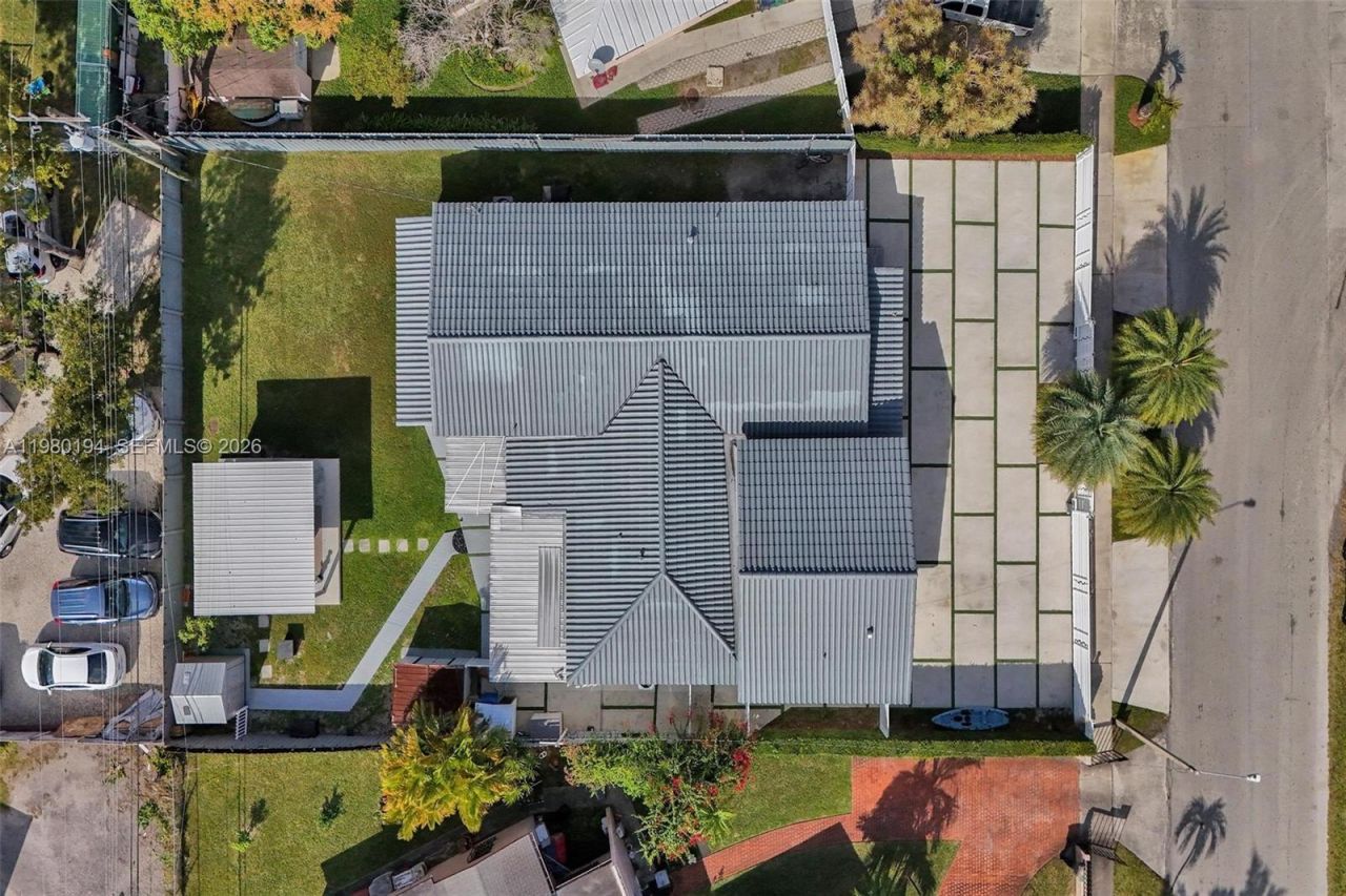 1520 SW 86th Ct, Miami, FL 33144 Photo