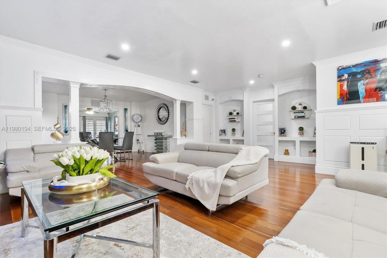 1520 SW 86th Ct, Miami, FL 33144 Photo