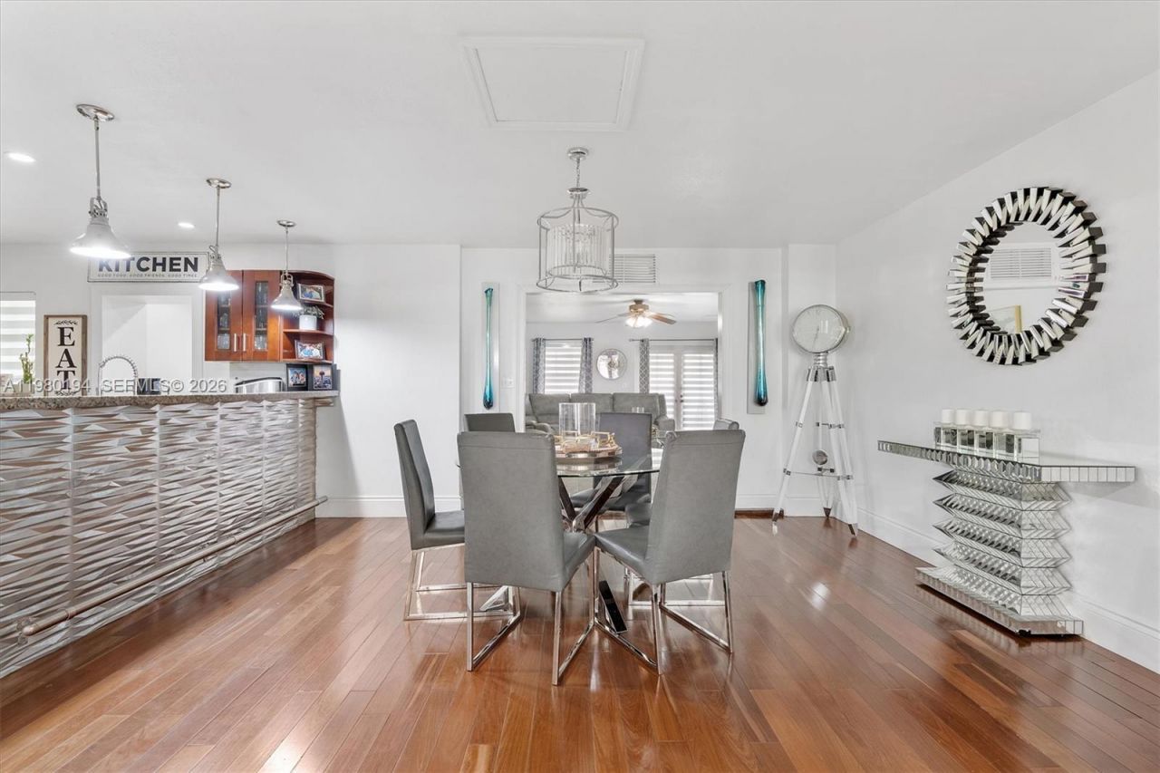 1520 SW 86th Ct, Miami, FL 33144 Photo