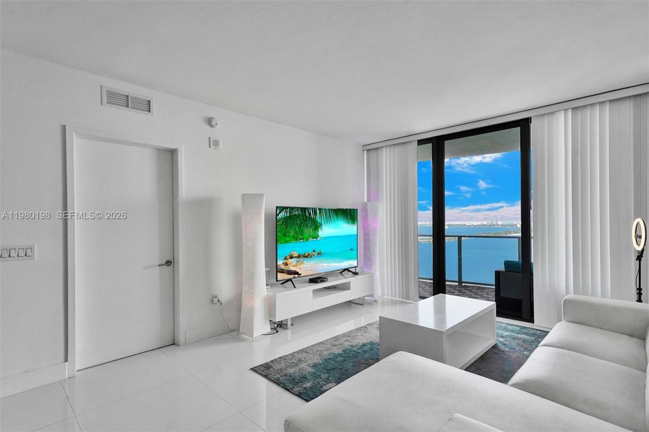 460 NE 28th St, Unit 3403, Miami, FL 33137 Photo