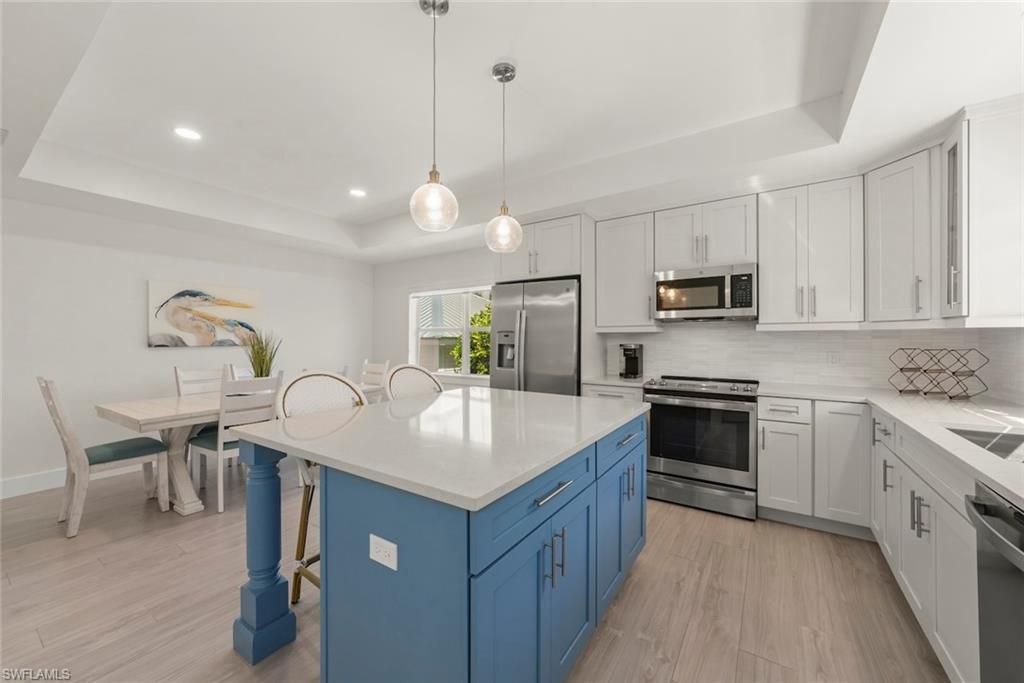 3708 Agate Ct, Sanibel, FL 33957 Photo