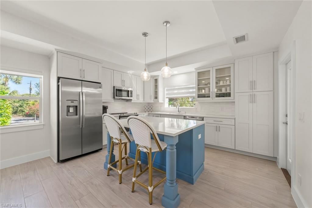 3708 Agate Ct, Sanibel, FL 33957 Photo