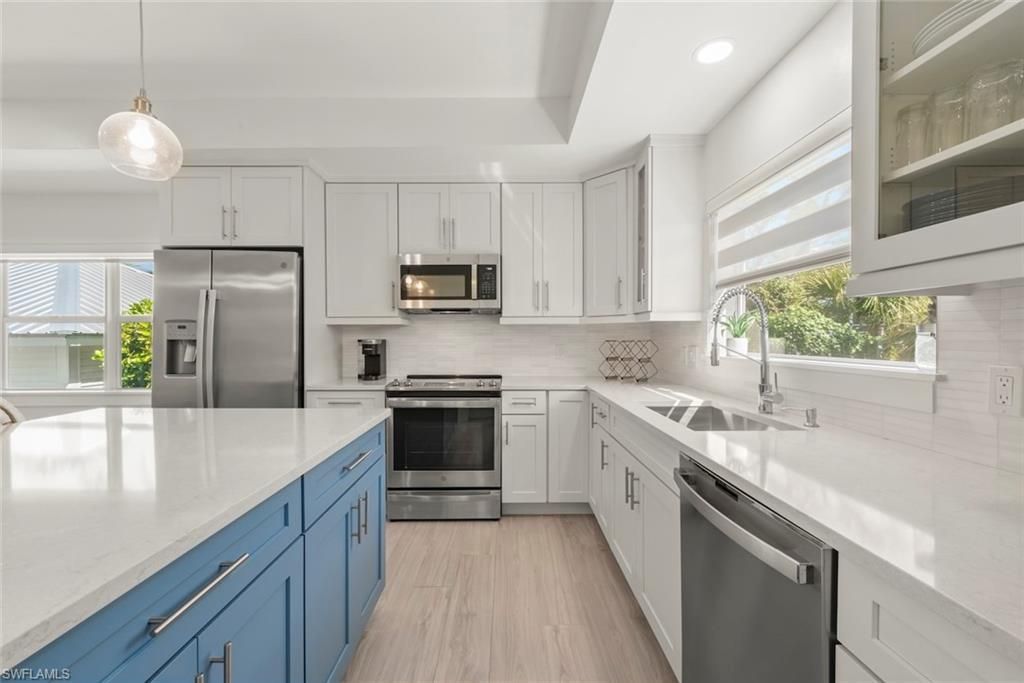 3708 Agate Ct, Sanibel, FL 33957 Photo