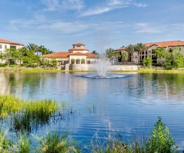 13000 Positano Cir, Unit 305, Naples, FL 34105 Photo