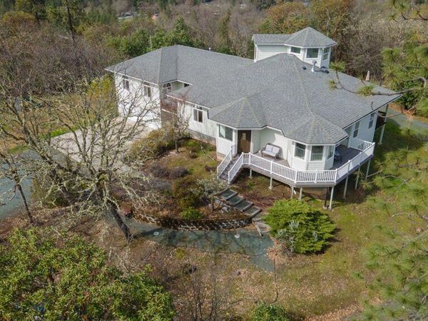 103 Eden Drive, Grants Pass, OR 97526