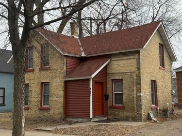 320 8th Avenue S, Saint Cloud, MN 56301