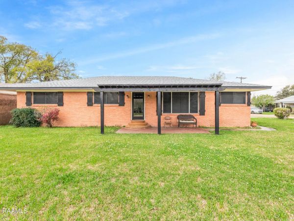 200 Jeanette Street , Lafayette, LA 70506