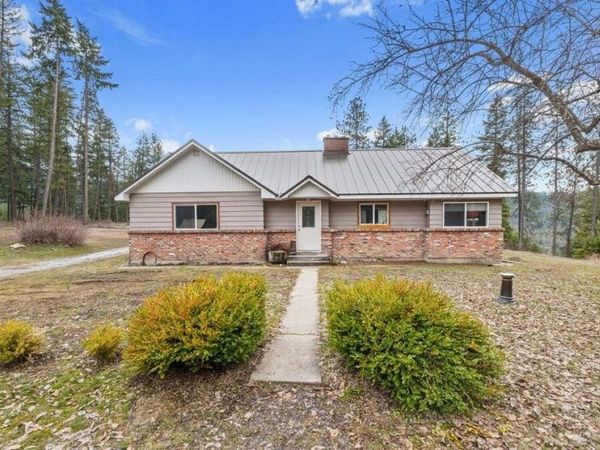 2852 C Horseshoe Lake Rd, Chewelah, WA 99109