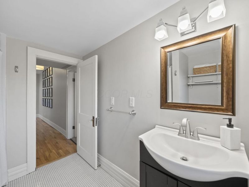 1105 Say Avenue, Columbus, OH 43201 Photo 19