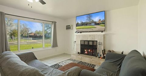 1672 Rosalind St, Sacramento, CA 95838 Photo