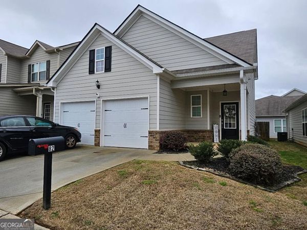 82 Castlemoor Loop, Adairsville, GA 30103
