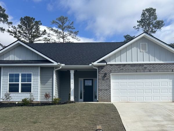 1154 Barrington Place Way, Macon, GA 31220