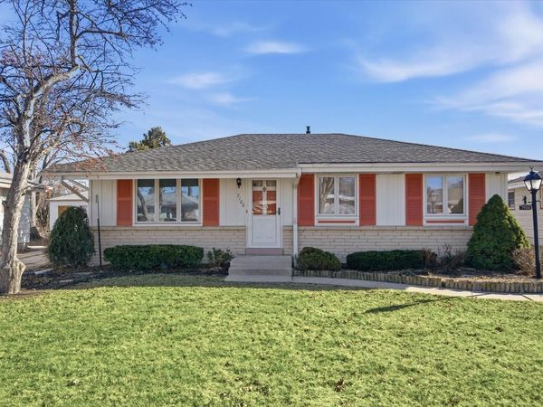 7106 N 37th STREET, Milwaukee, WI 53209