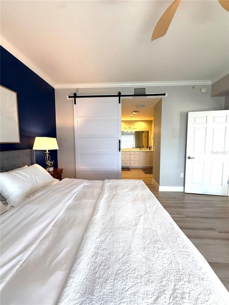 423 150th Avenue, Unit 1405, Madeira Beach, FL 33708 Photo