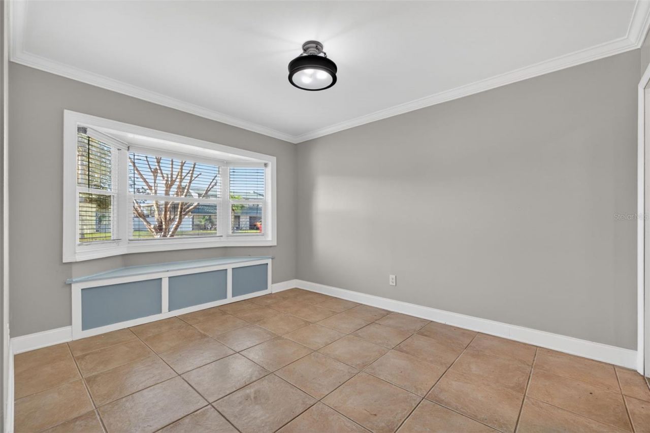 8711 Bay Crest Lane, Tampa, FL 33615 Photo