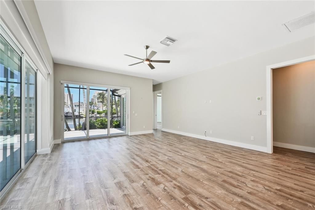 4231 Crayton Rd, Naples, FL 34103 Photo