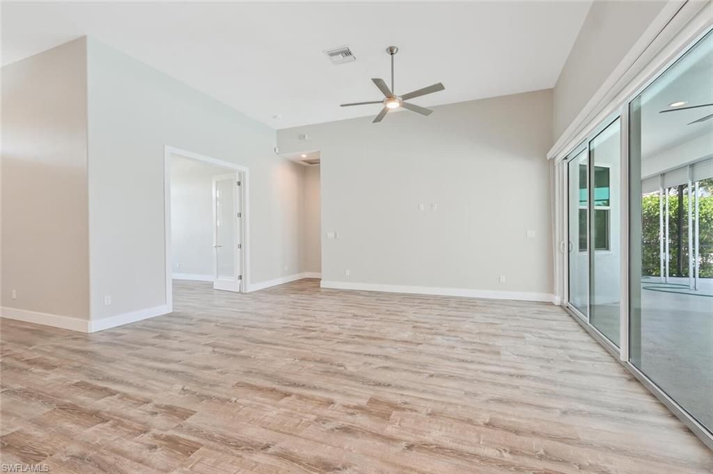 4231 Crayton Rd, Naples, FL 34103 Photo