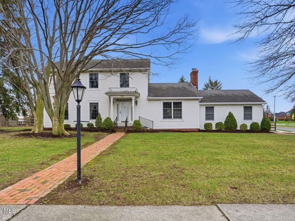 701 Red Fox Road, Findlay, OH 45840