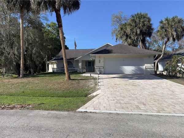 989 Franciscan Avenue, Sebastian, FL 32958