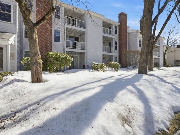 30 Walden Drive, Unit 7, Natick, MA 01760