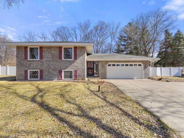 11716 Edgewood Avenue N, Champlin, MN 55316