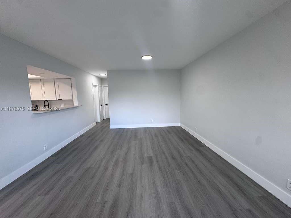 455 Golden Isles Dr, Unit 203, Hallandale Beach, FL 33009 Photo