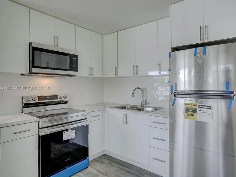 1335 NE 5th Ave, Unit 7, Fort Lauderdale, FL 33304 Photo