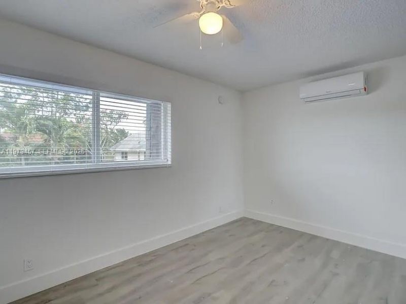 1335 NE 5th Ave, Unit 7, Fort Lauderdale, FL 33304 Photo