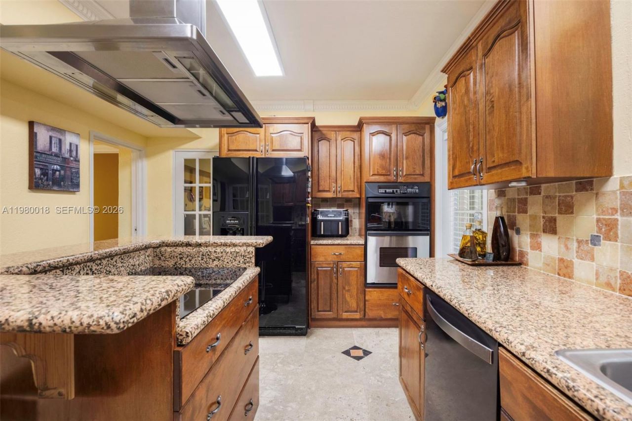 0-1645 S Bayshore Dr , Coconut Grove, FL 33133 Photo