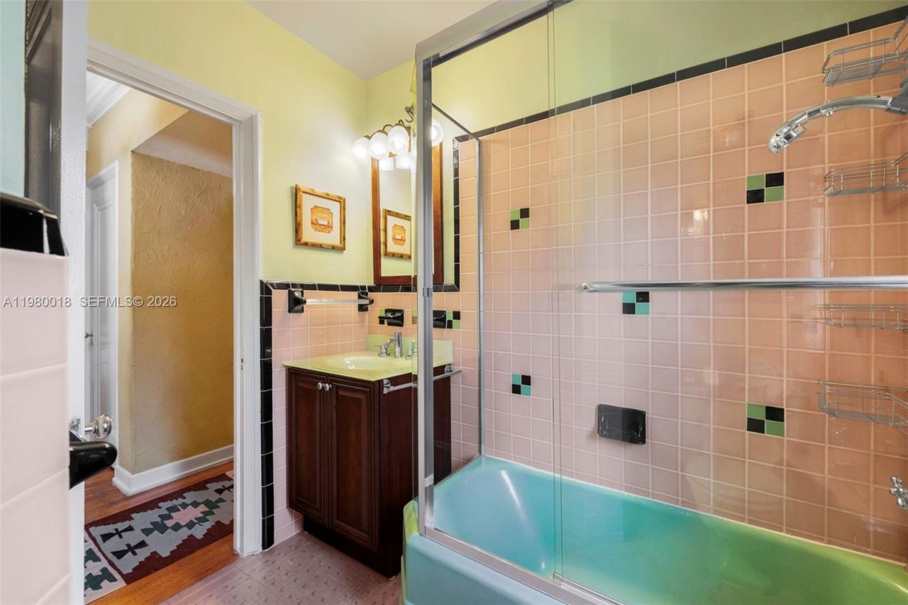 0-1645 S Bayshore Dr , Coconut Grove, FL 33133 Photo