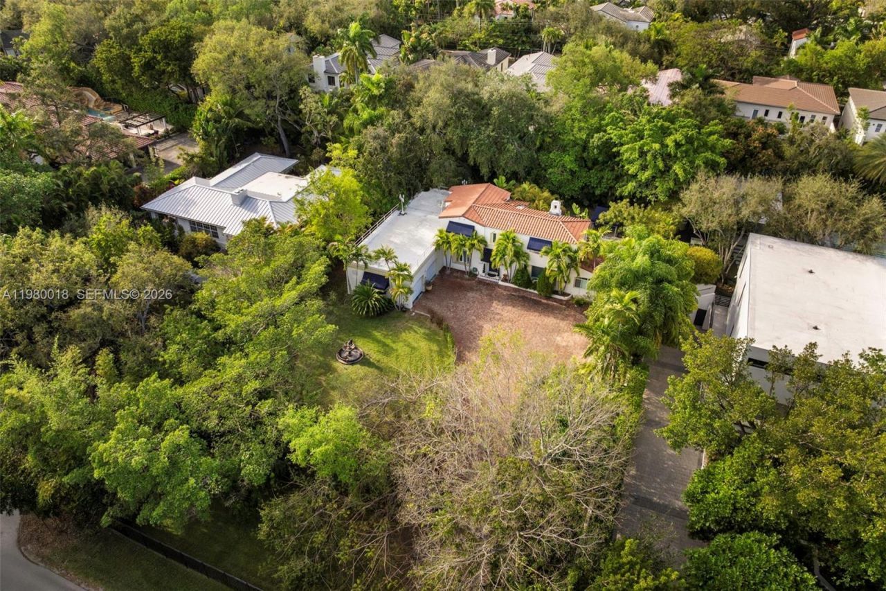 0-1645 S Bayshore Dr , Coconut Grove, FL 33133 Photo